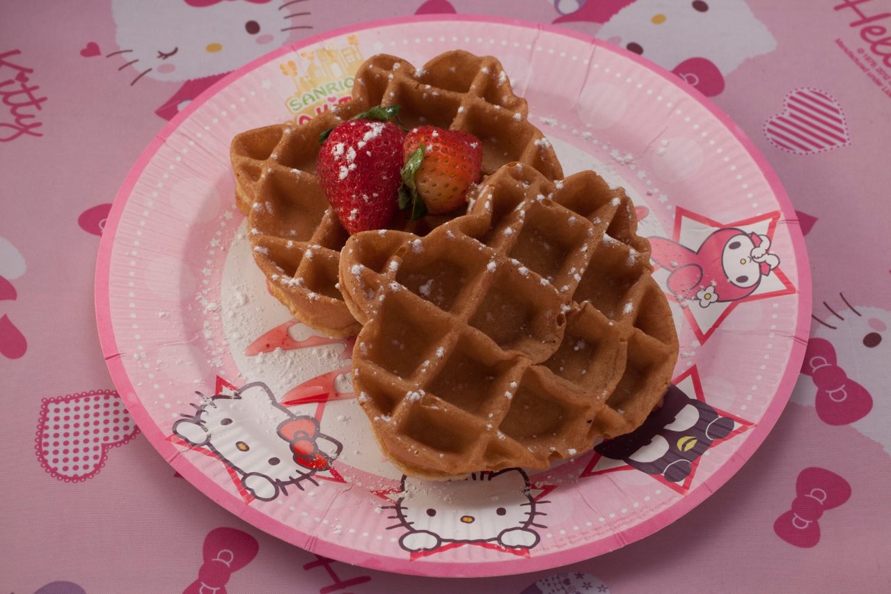 tinkevidia:  Sanrio: Hello Kitty:) 