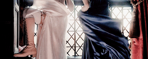 bokayjunkie:The Bennet sisters getting ready for the ball