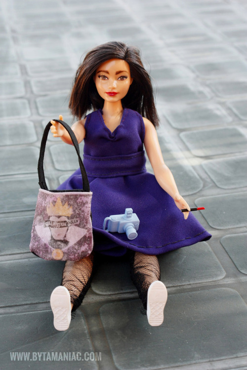 Custom Curvy Barbie fashionista doll #OOAK for Nora Ferreirós aka noradriana. Mini-Nora is rocking a