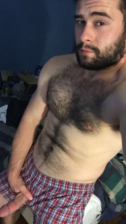 1of2dads:    Thousands of pics just for you and your dick, follow Daddy 1 if you want to cum.    I want someone like him ! Tell me how to find him:)