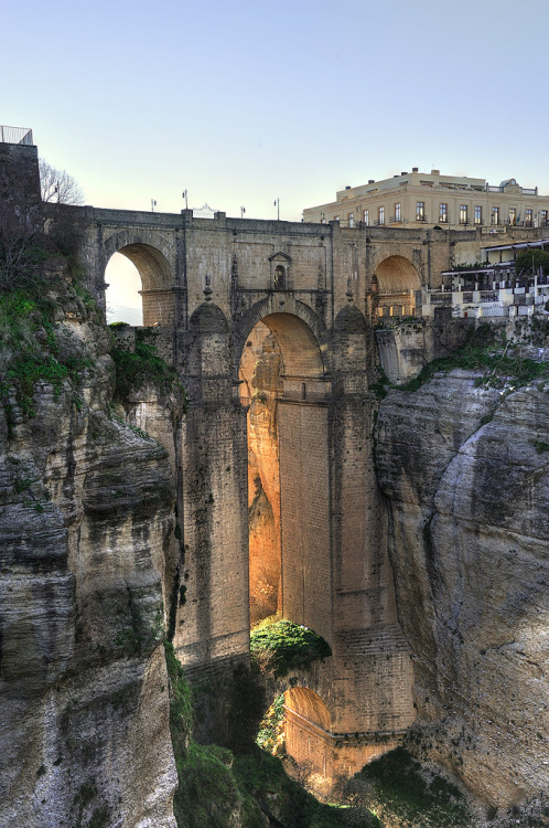 travel-lusting: travel-lusting: Ronda, Andalusia, Spain (by perahia)