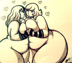 moshiart:  I love chubby girls :3