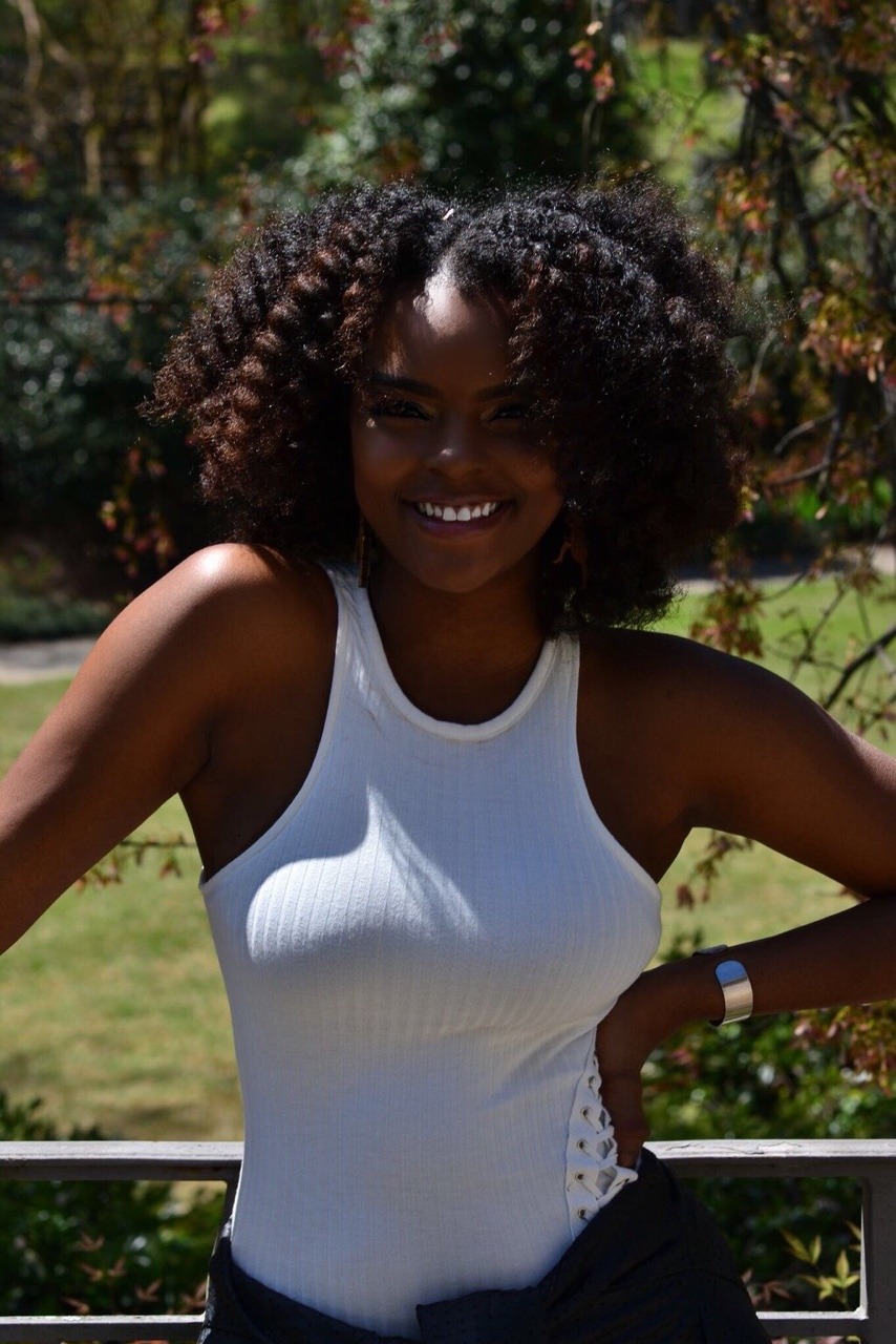 plussizedhiiipy:  iamhannalashay:  I completely forgot it was dark skin appreciation