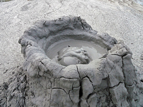 camfoc:Le Salse di Nirano  (Fiorano Modenese, Modena - Italy), mud volcanoes.A geological phenomenon