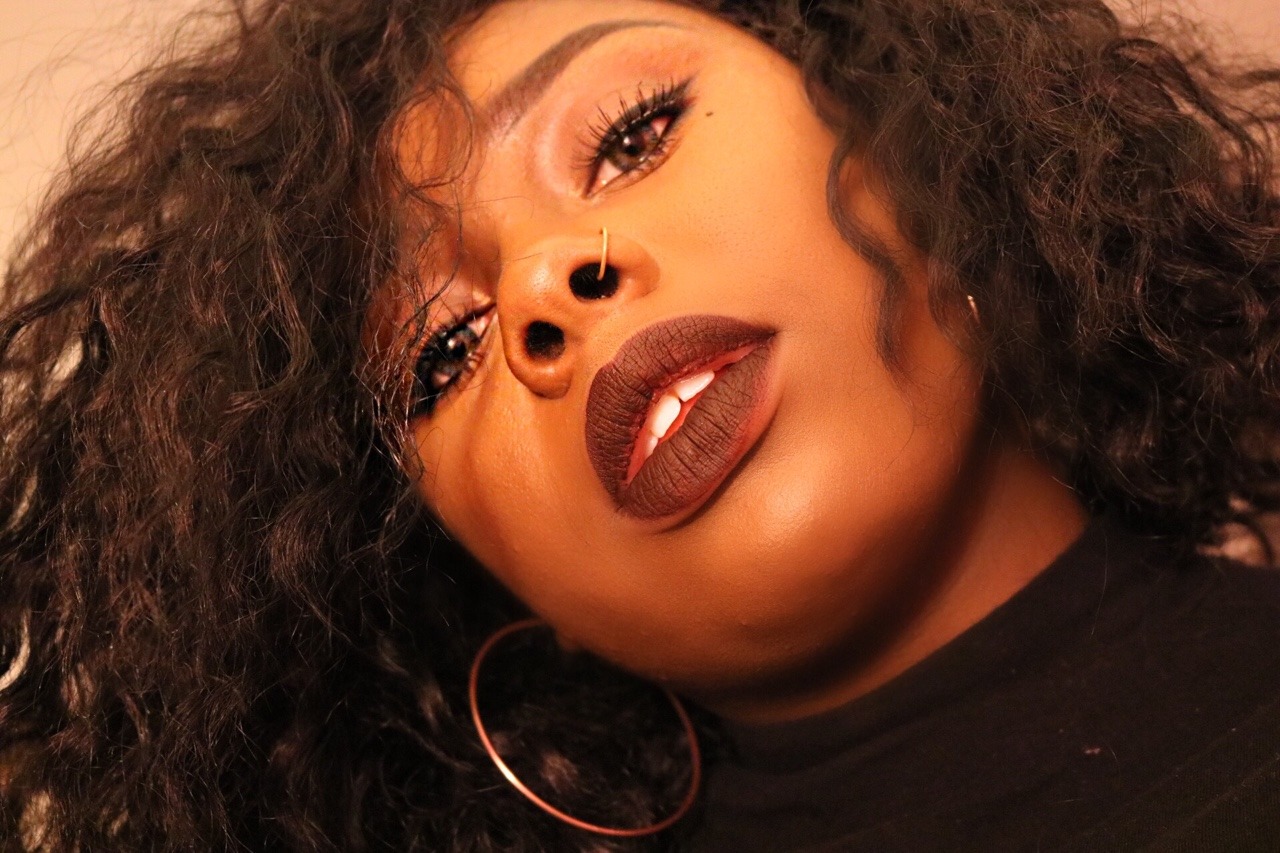 bae-stop-playin:  close ups 
