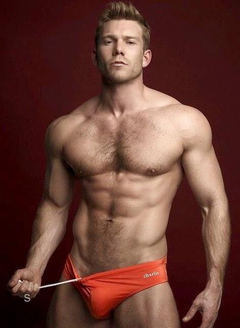 laurentletadic: source Alex Serena Martín
