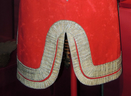 Chevalier Guard officer&rsquo;s uniform (1742).