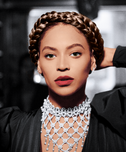 its-vogue-baby:  flawlessvevo:  Okay ladies now lets get in formation  http://its-vogue-baby.tumblr.com 