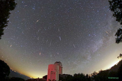 stefany: Tau Herculids Meteors over Kitt Peak TelescopesIt wasn’t the storm of the century – but i