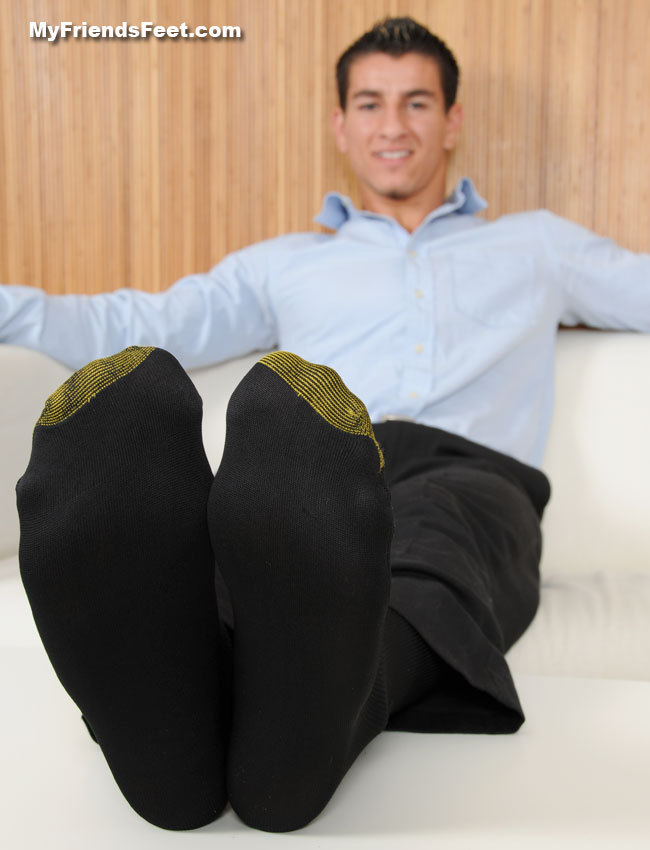 coolhoosier2:  Christian Fitt takes wearing his gold toe socks very seriously!! 