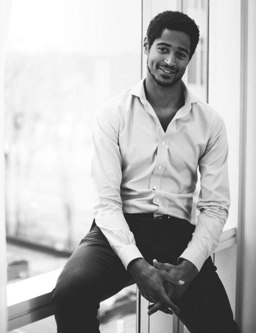 bromancebooty: Alfred Enoch’s cake