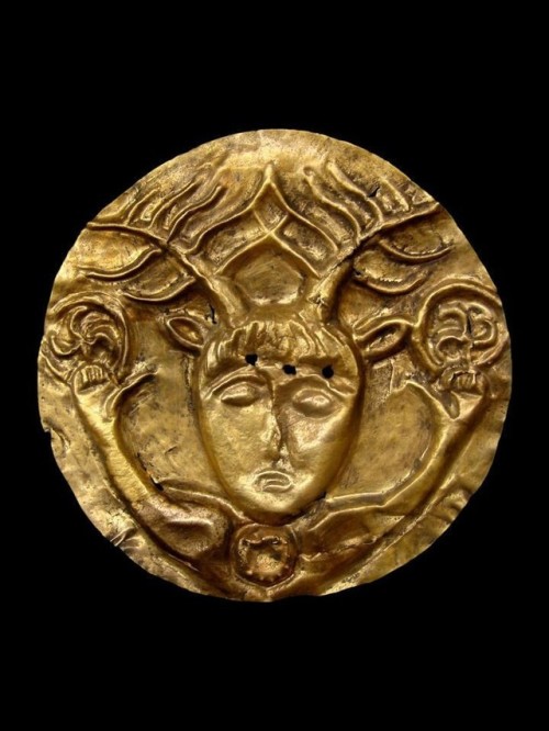 A very rare Celtic gold phalera with &lsquo;Cemmunos&rsquo;, God of the Animals. Circa 1st century B