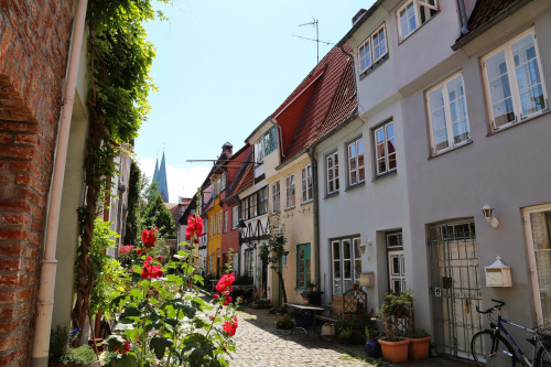 allthingseurope: Lubeck, Germany ( by Lucio Sassi)