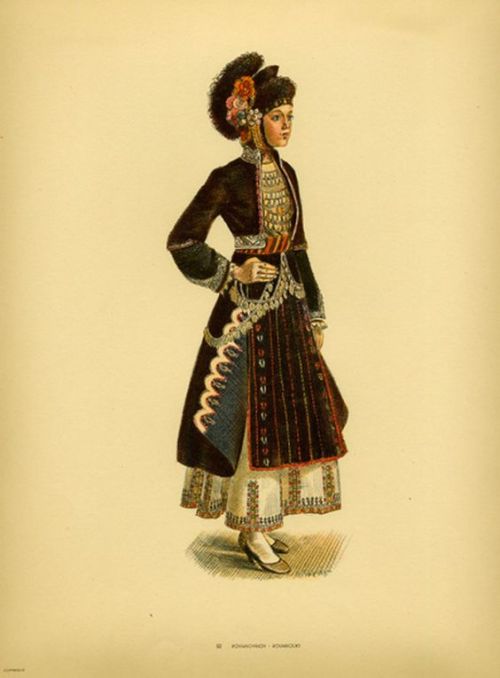 Greek Macedonian traditional clothing