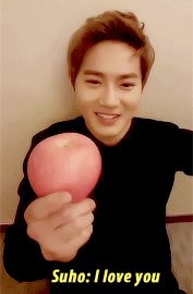 irpsychotic:  Suho almost chokes on an apple just to make a heart for EXO-L 