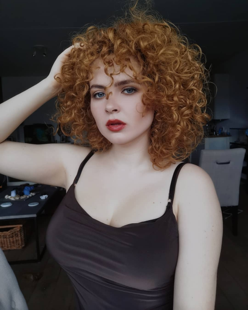 redhead-beauty:  Fabienne Schriek