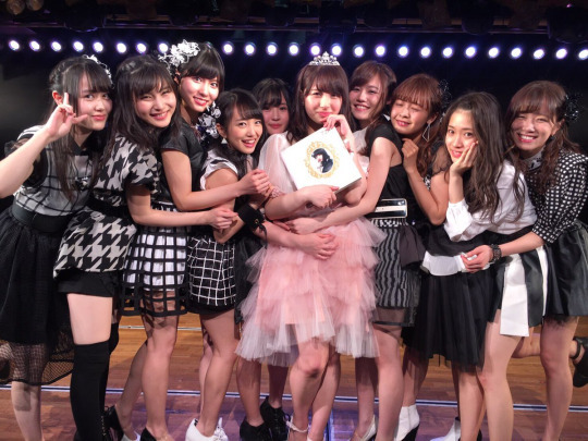 15th Generation Tweet Regarding to Naanya’s Graduation