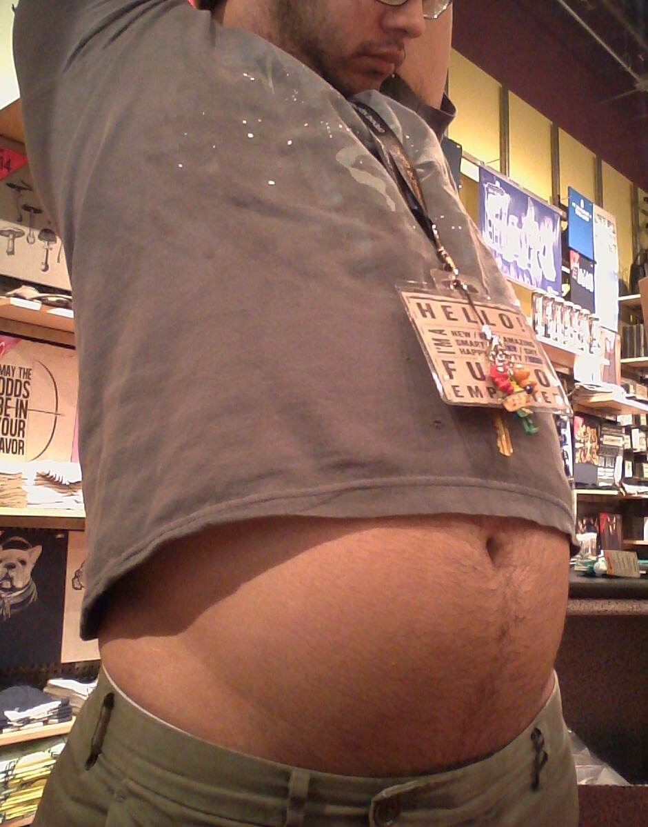 hedgepiggygains:  When did this shirt get so small?
