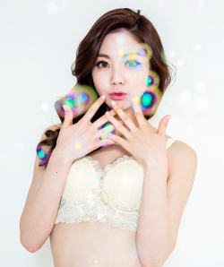 korean-dreams-girls:  Lee Chae Eun - April