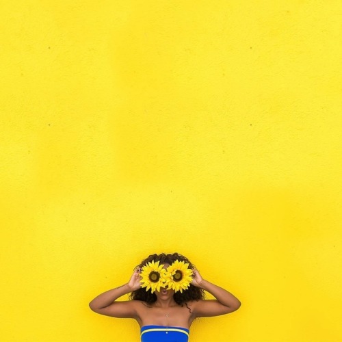 blackgrlsaremagic:@cynthianyongesaShe’s made of Sunlight