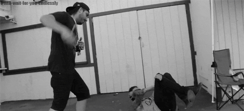 i-will-wait-for-you-endlessly:Tino counting as Austin does his ab workouts