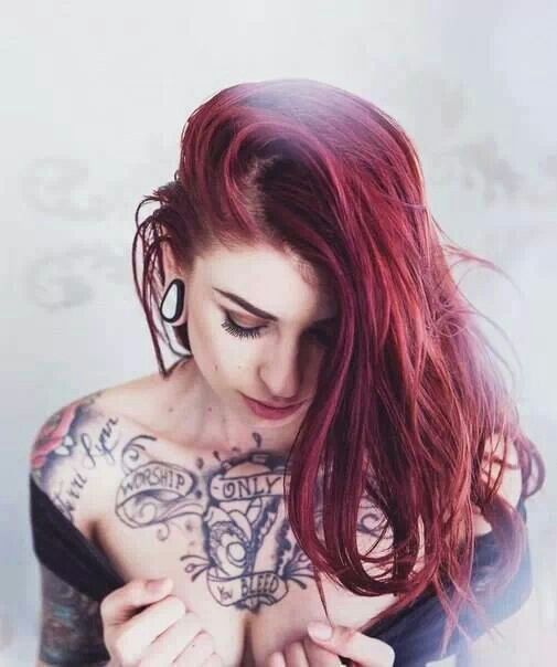 tenear:  Tattoo http://is.gd/tUVHUs 