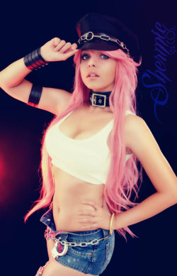 cosplayhotties:  Poison by Shermie-Cosplay