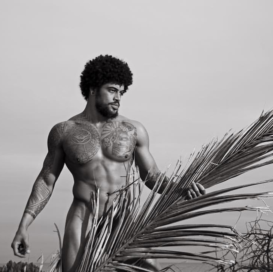 Hot Hairy Hippie Men