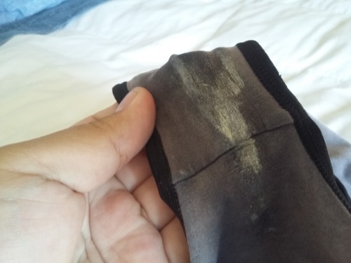 calzoneslove: mother and daughter panties, the dirty one is from the daugther (20yo), the rest from 