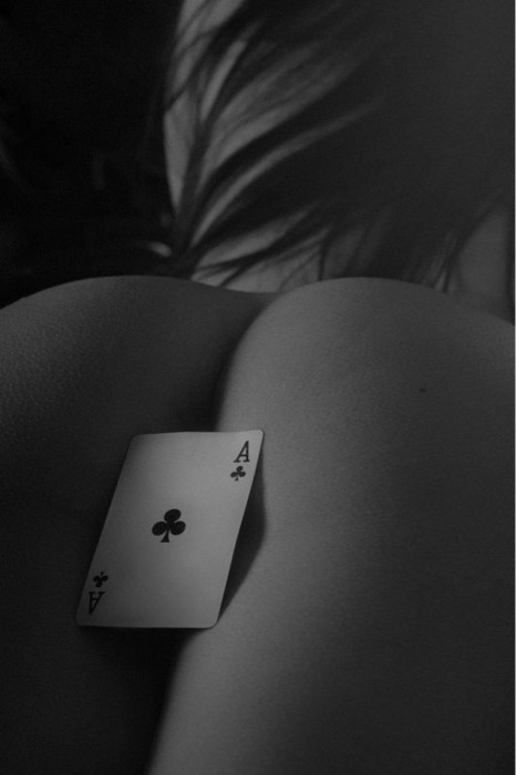 newlifeahead:  If life is a poker game? I wonder if I an my Master’s Ace in the hole. 😉 ( TN)
