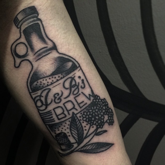 iainsellar:  Another from yesterday, thanks Sam! Mail 9theblacklodge@gmail.com or