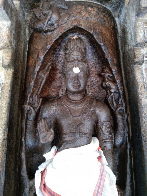 hinducosmos: Lingodbhava Shiva and Parvati 8th century. Uma Maheshwarar Temple, Konerirajapuram, Nag