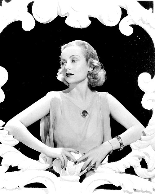 meganmonroes:  Carole Lombard by Bud Fraker in 1937.