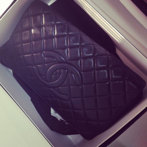 #Chanel clutch&hellip;brand new in box just came in. So many new Chanel bags going on the websit