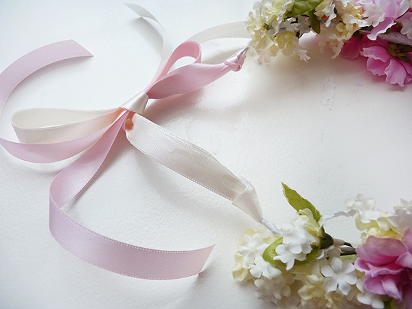dolldear:  ♡ new flower crown available for purchase ♡ 