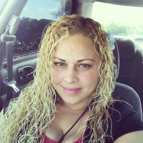 yahoo787: ultralazaro:Sugey - Ponce, PR Tienes whatsppdime tiene buenas tetas