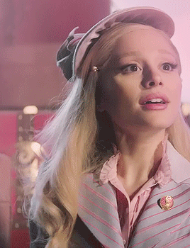 ARIANA GRANDE As GLINDA In WICKED (2024)