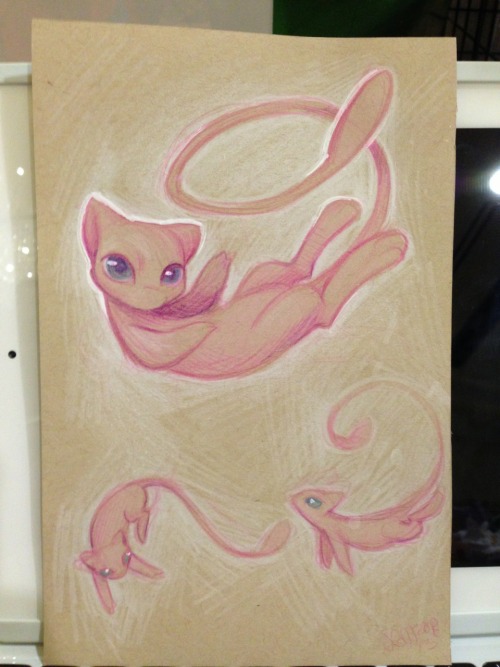 cloudedart:  Here’s an art post! Commissions I did at Pokécon. With cameos of my glorious nail polish.  I have 5 others in this same style that didn’t sell, I’ll be scanning those in once I get home and maybe doing a giveaway! They’re of Fletchling,