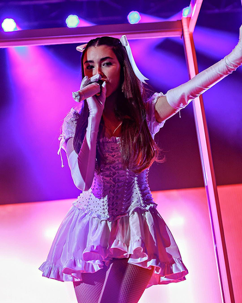 madisonbeersource:Madison Beer during her Life Support Tour (Europe 2022)