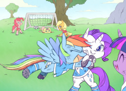 raridashdoodles: RariDash Week! Monday {Friendship} After bringing home the game Rarity is greeted with a victory hug by a laughing pegasus, who’s major entertainment during the game have been by watching her rival get completely dominated on the field