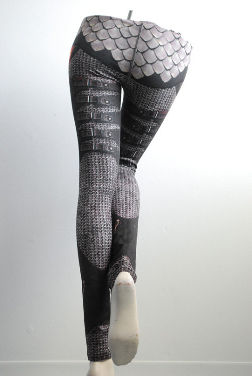 erikalynae:Guys. Guyssss. ARMOR LEGGINGS.oh my god WANT