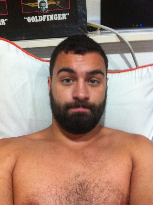 omglobitsalex:  Because my mustache looks über thick in this picture. And because I’m bored. 