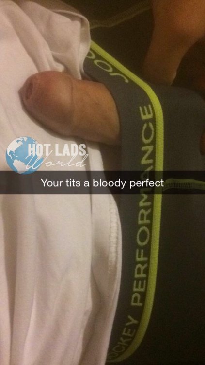 hotladsworld4: Baited horny lad on snapchat. More hot content on our blog here.