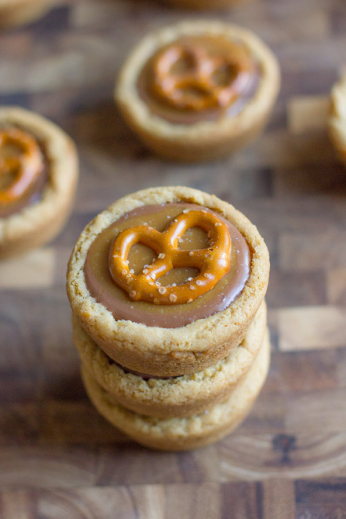 do-not-touch-my-food:Peanut Butter Caramel Pretzel Cookie Cups