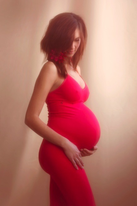 prexbely: Red dress Tuesday Red - pregnant in a red dress