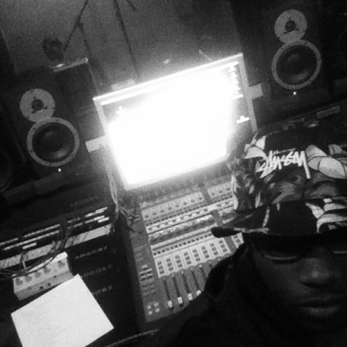 Legend #LegendLee #BackInTheKitchen #StudioFlow #AudioEngineer...