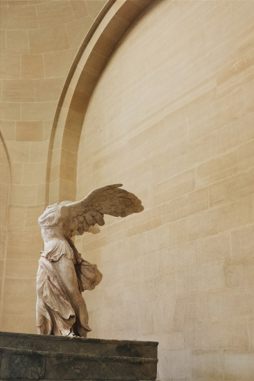 armafeminamque: Classical #aesthetics @ the Louvre &lt;3