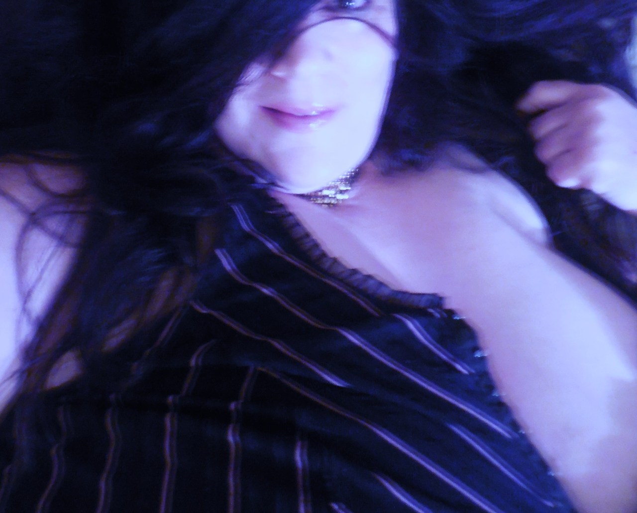 mylonelybreasts:  blurry boobs (**LOL, NO ONE IS RE-BLOGGING THESE BLURRY ONES…HAHAHA….I