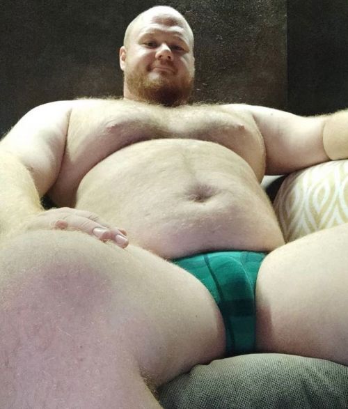 redhotrodhut: STOCKY.   W♂♂F     (WARNING!   No “Pretty Boys” here.)