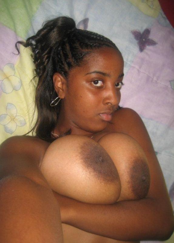 bustylovertits:  I love HUGE b( ⊙ Y ⊙ )bs and massive areolas!!!!!!!! Submit